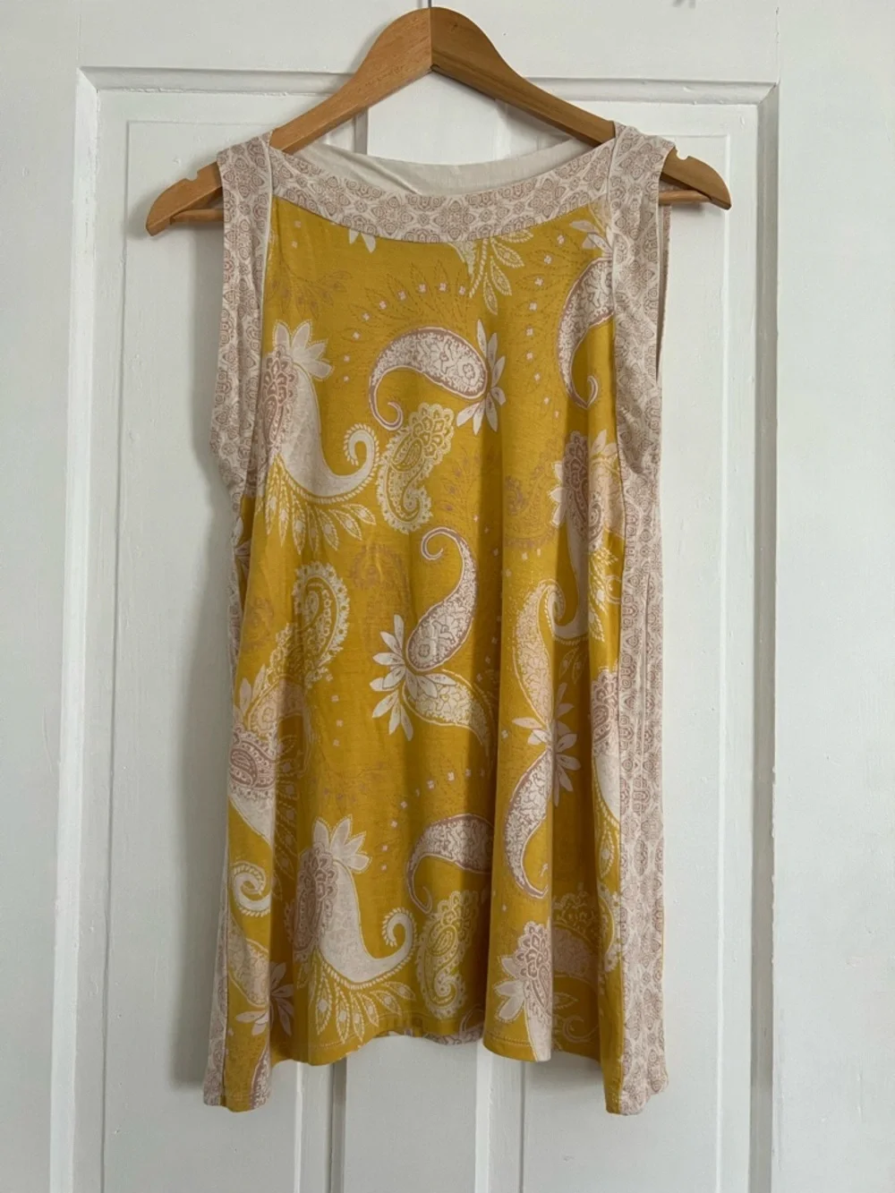 Rose & Olive Boho Paisley Tank Top Mustard Yellow Size L - Picture 1 of 6